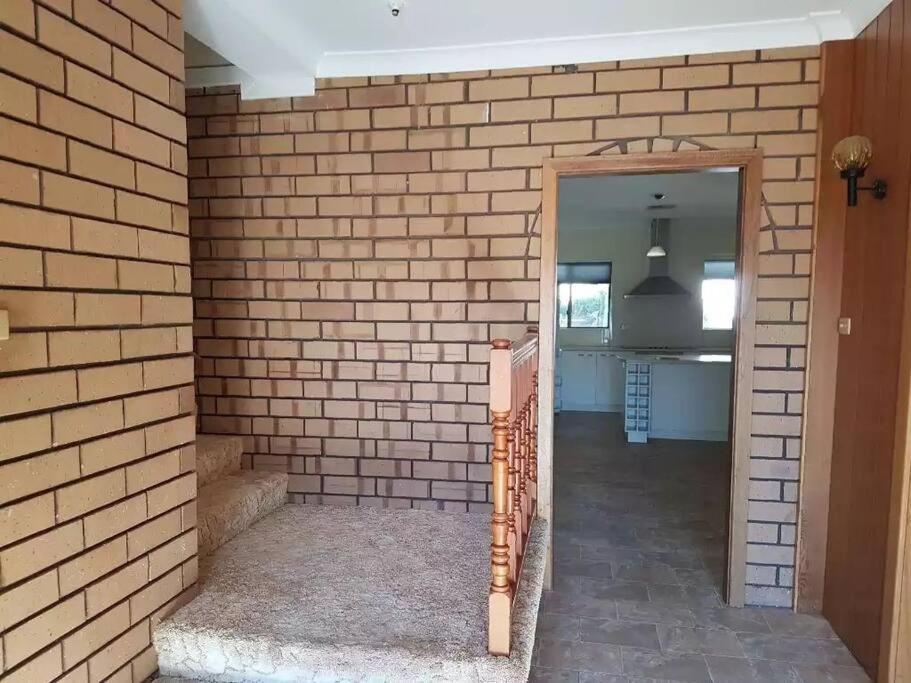 Spacious Holiday Home - Waikerie Экстерьер фото